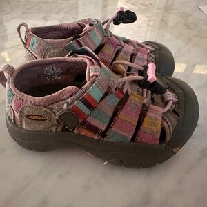 Kid’s Keen Newport H2 Size 9